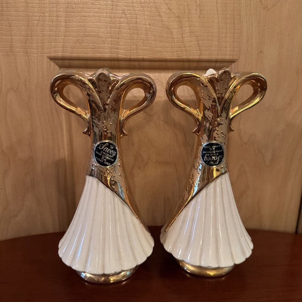 Savoy China Weeping Gold Vase Pair 24kt Gold MCM Hollywood Regency 7 3/4” Ivory.